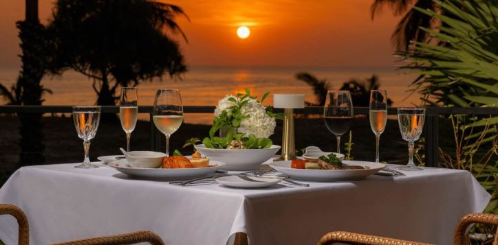 sunseu-dinner-1800-x-646_37_11zon-2