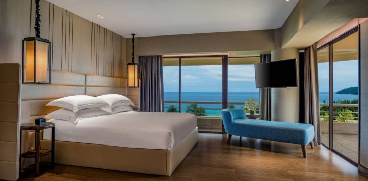 superior-deluxe-suite-bedroom-v2-2-2