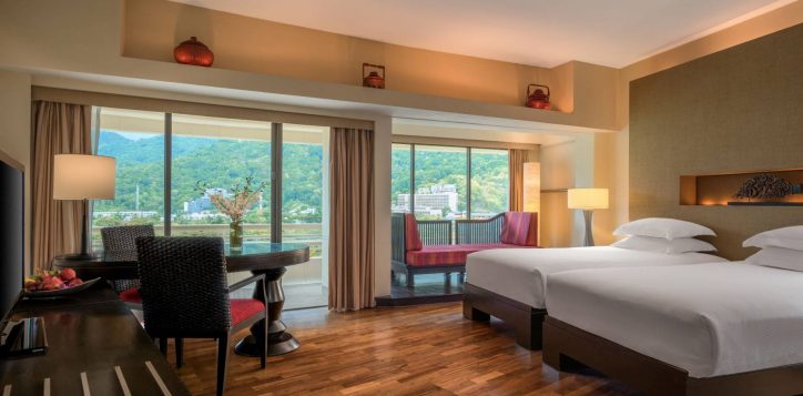 twin-junior-suite-garden-bedroom-v2-3-2