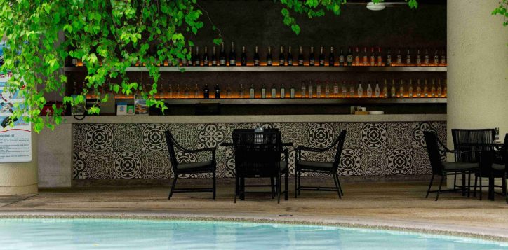 garden-pool-bar_11zon-1-2