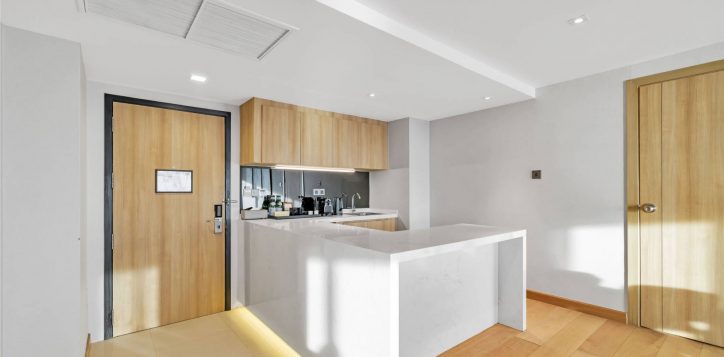 presidential_suite_kitchnette1-2