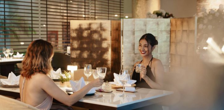 thai-thai-dining-experience_-2