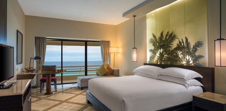 hilton-phuket-arcadia-resort-spa-2-2-2