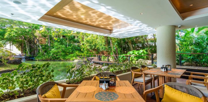 mp_outside-seating-2